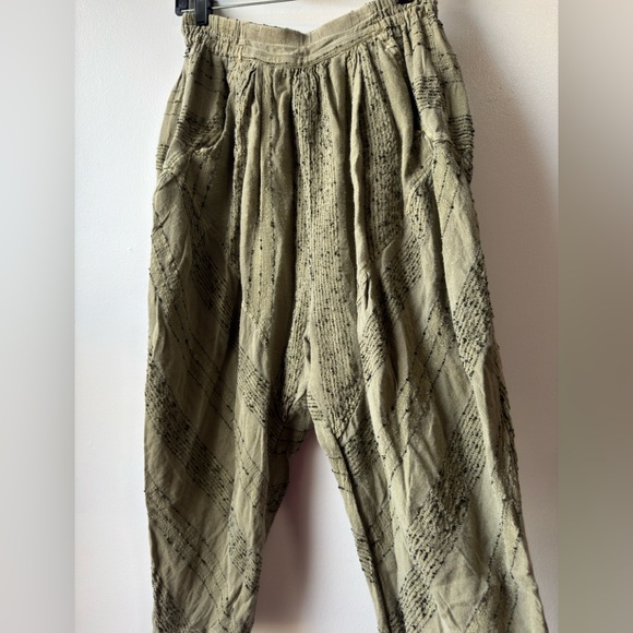 Free People Textured Khaki Joggers - Picture 4 of 12